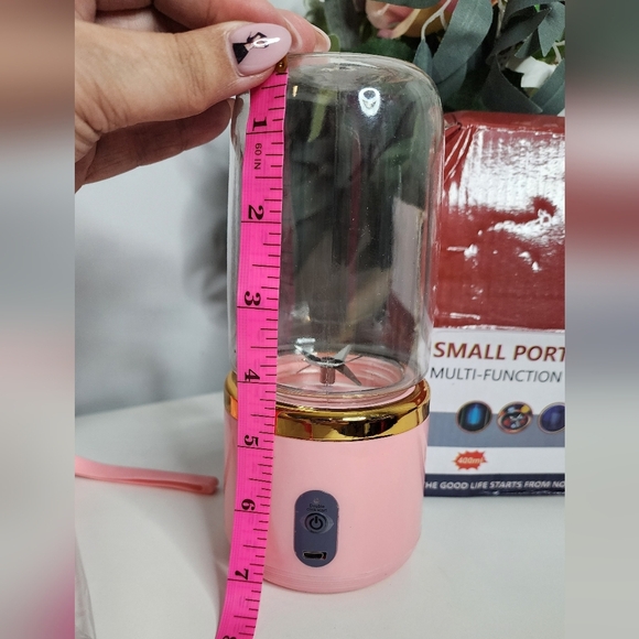 NEW‼️Portable Juicer Pink - Picture 8 of 8